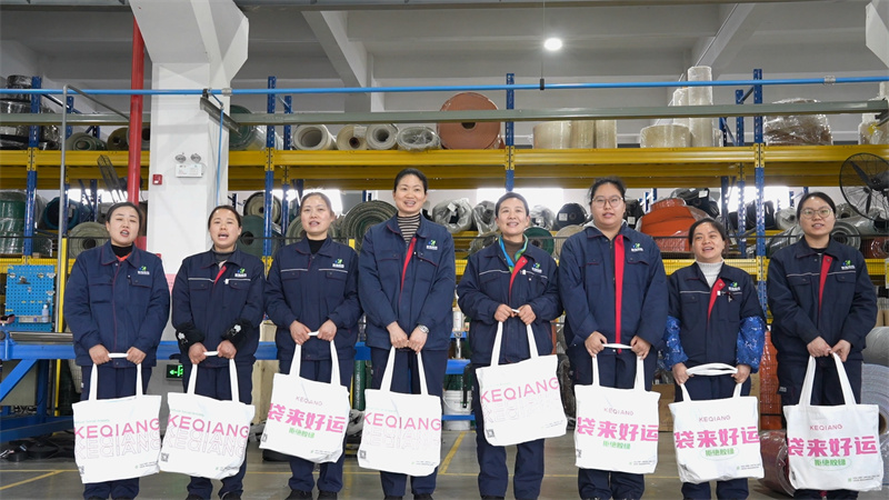 “風火輪加速美麗，乾坤圈圈住幸?！迸窆澨貏e活動6