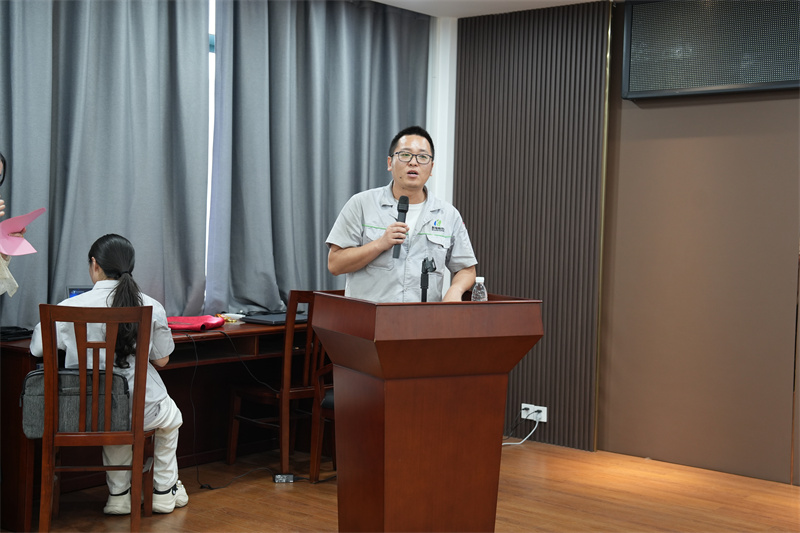 第一階段班組長能力提升表彰會議圓滿結束4